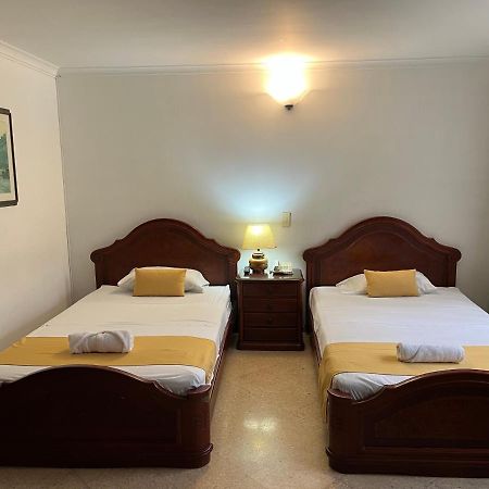 Casa Rosales Hotel Medellín Eksteriør billede