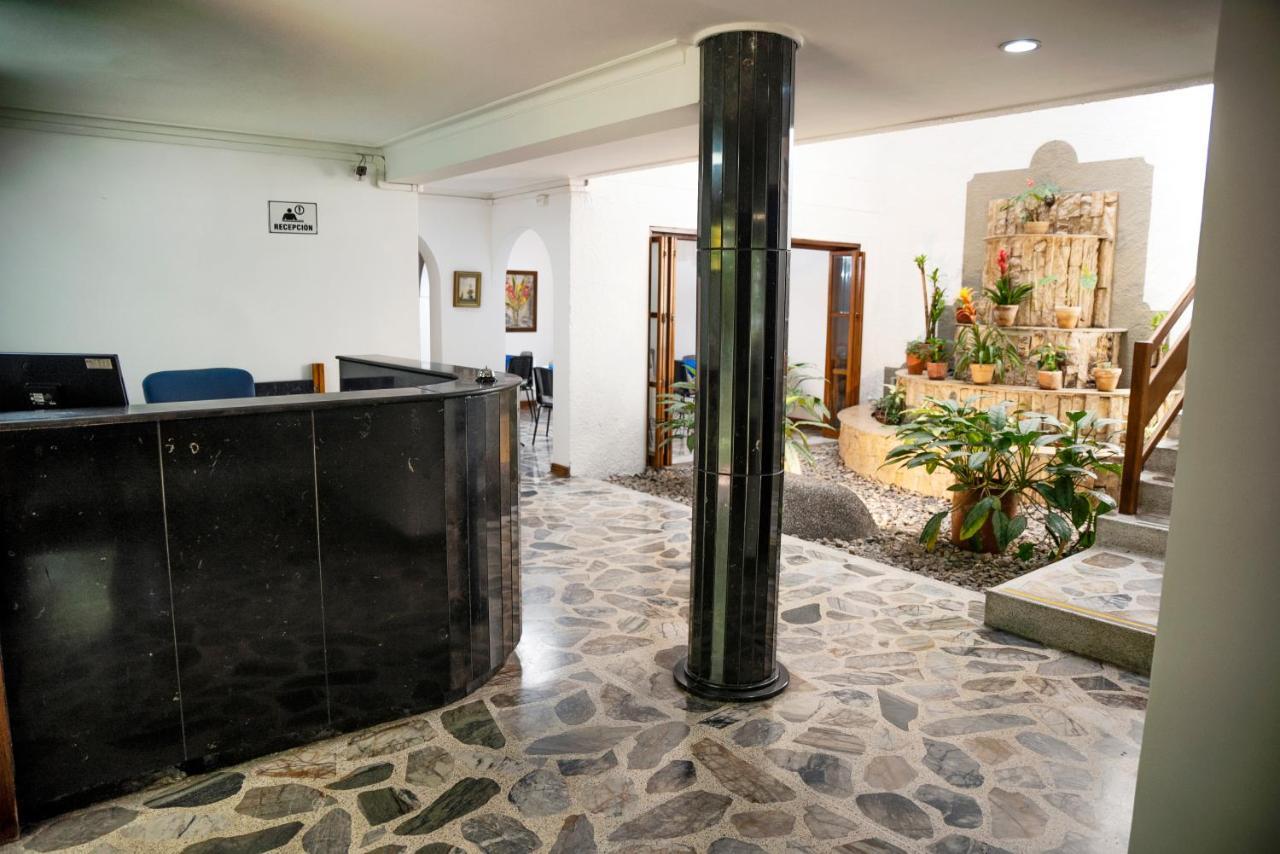 Casa Rosales Hotel Medellín Eksteriør billede