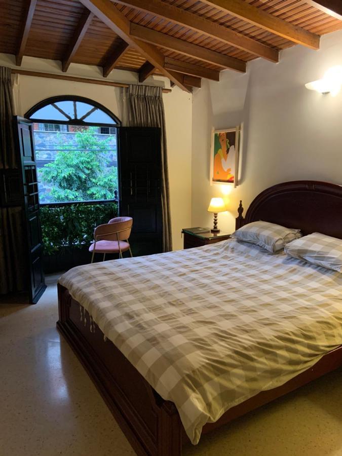Casa Rosales Hotel Medellín Eksteriør billede
