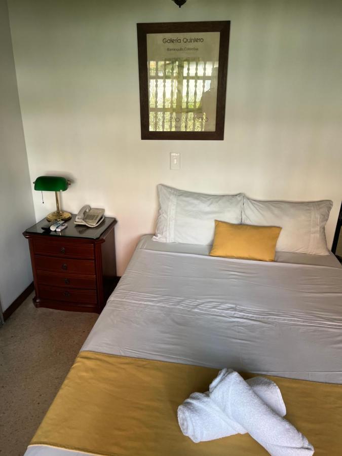 Casa Rosales Hotel Medellín Eksteriør billede